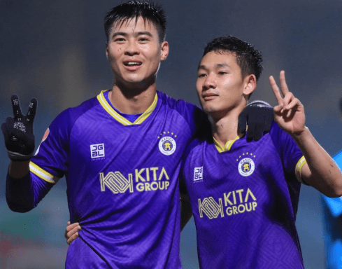 Hà Nội FC Vươn Lên Nhì Bảng V-League Vòng 17